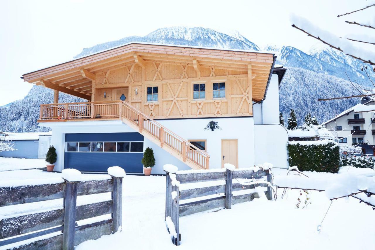 Ferienhaus Zangerl Lägenhet Oetz Exteriör bild